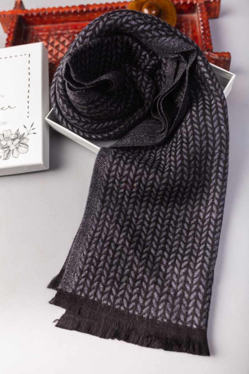 Image for Kusvaa Kusl135c Mohan Woolen Muffler Featured