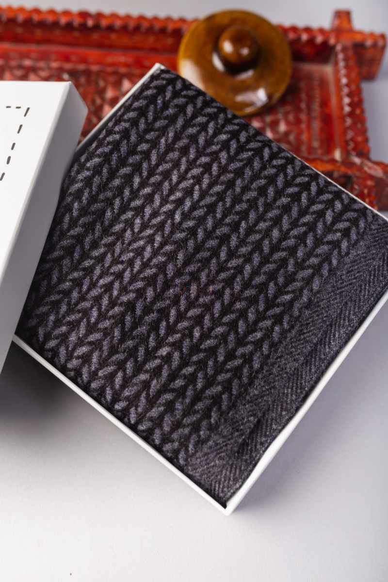 Image for Kusvaa Kusl135c Mohan Woolen Muffler Front