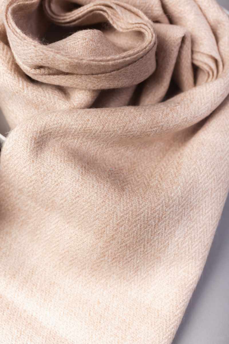 Image for Kusvaa Kusl136f Hrithik Woolen Muffler Closeup