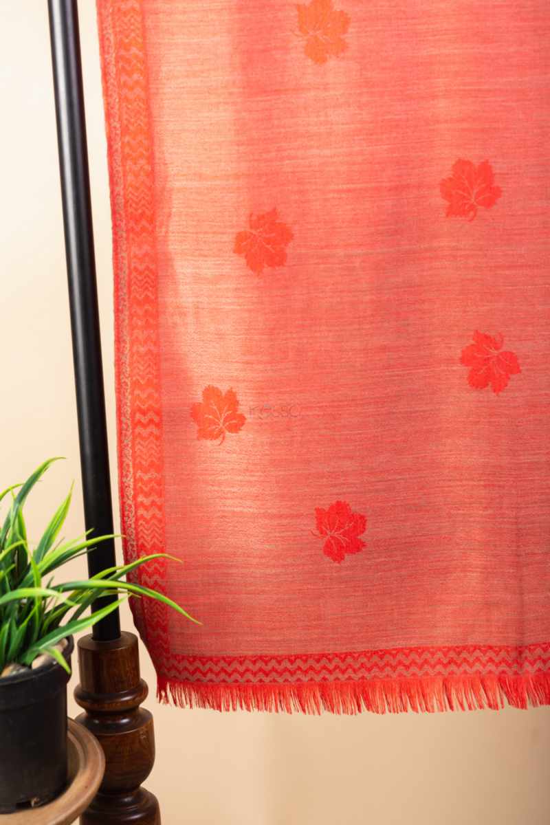 Image for Kusvaa Kusl73a Aishwarya Woolen Shawl Side