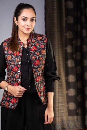 Image for Kusvaa Sj31black Araya Quilted Half Sleeves Reversable Silk Jacket Featured