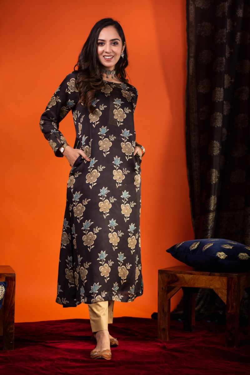 Image for Kusvaa Ws942 Varali Modal Block Print Kurta Side