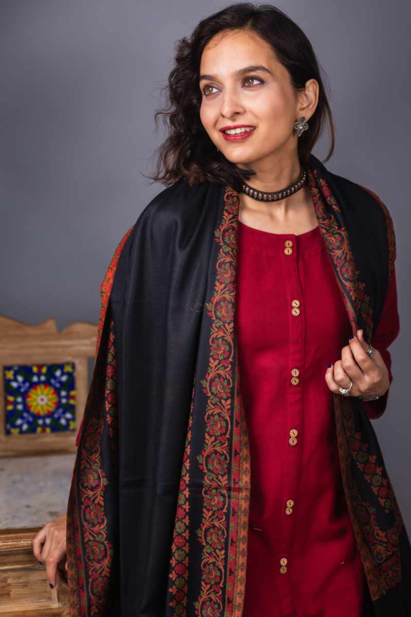 Image for Kusvaa Ws943 Prisha Acryllic Wool Straight Kurta Closeup 2