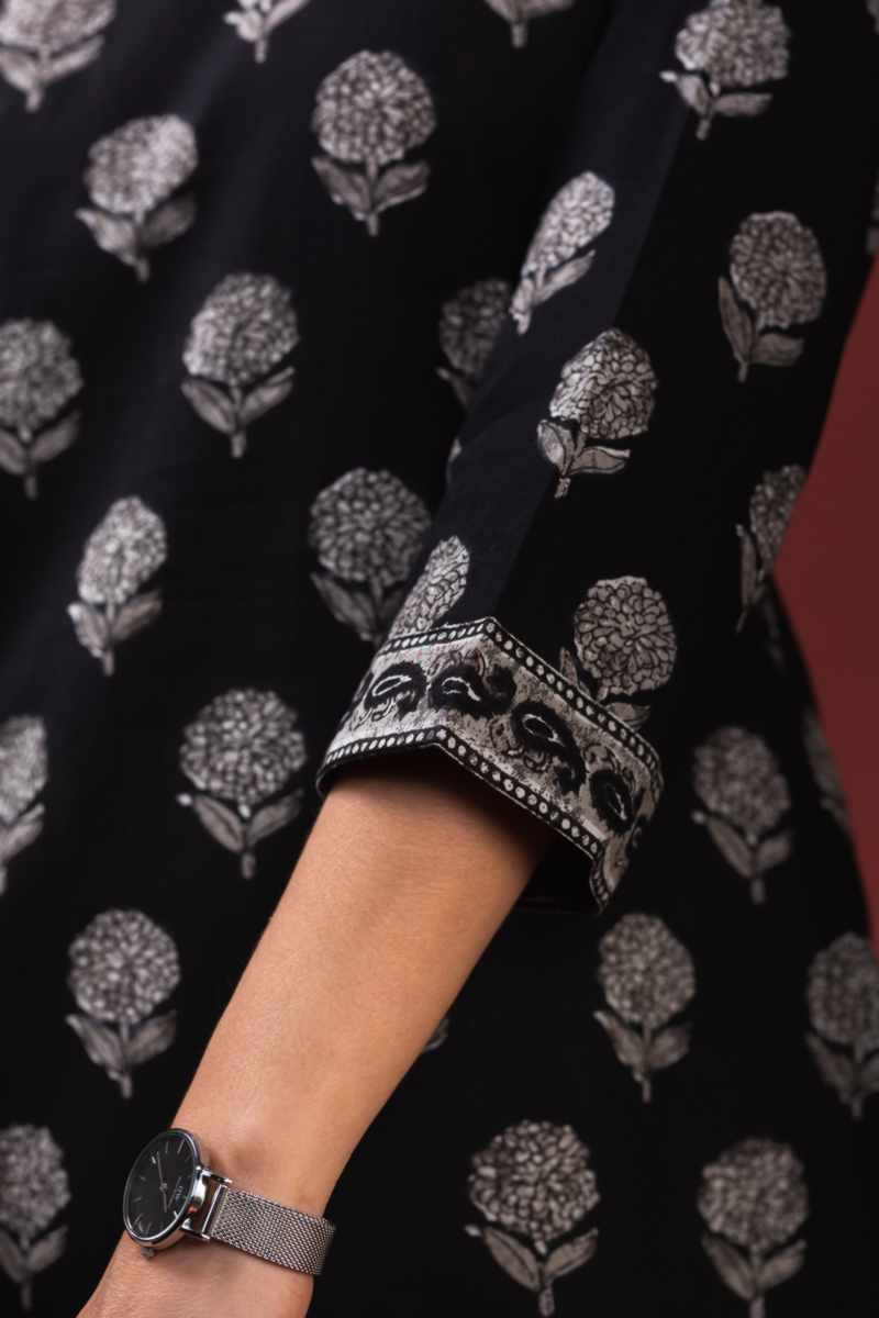 Image for De168 Hamsii Cotton Straight Kurta Closeup