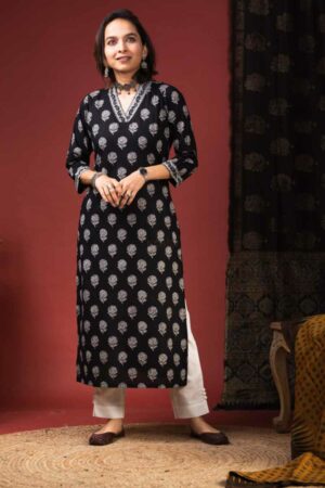 Image for De168 Hamsii Cotton Straight Kurta Front