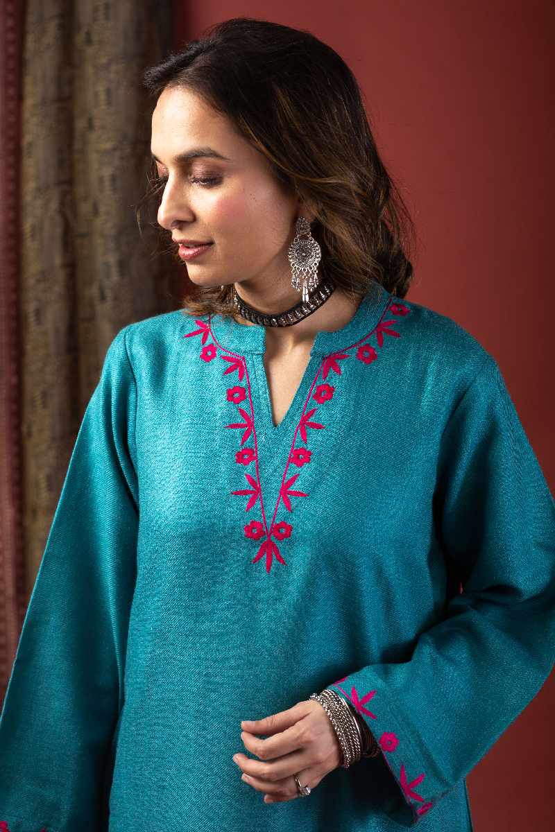 Image for Kusvaa De172 Ketaki Woolen Short Kurti Featured New
