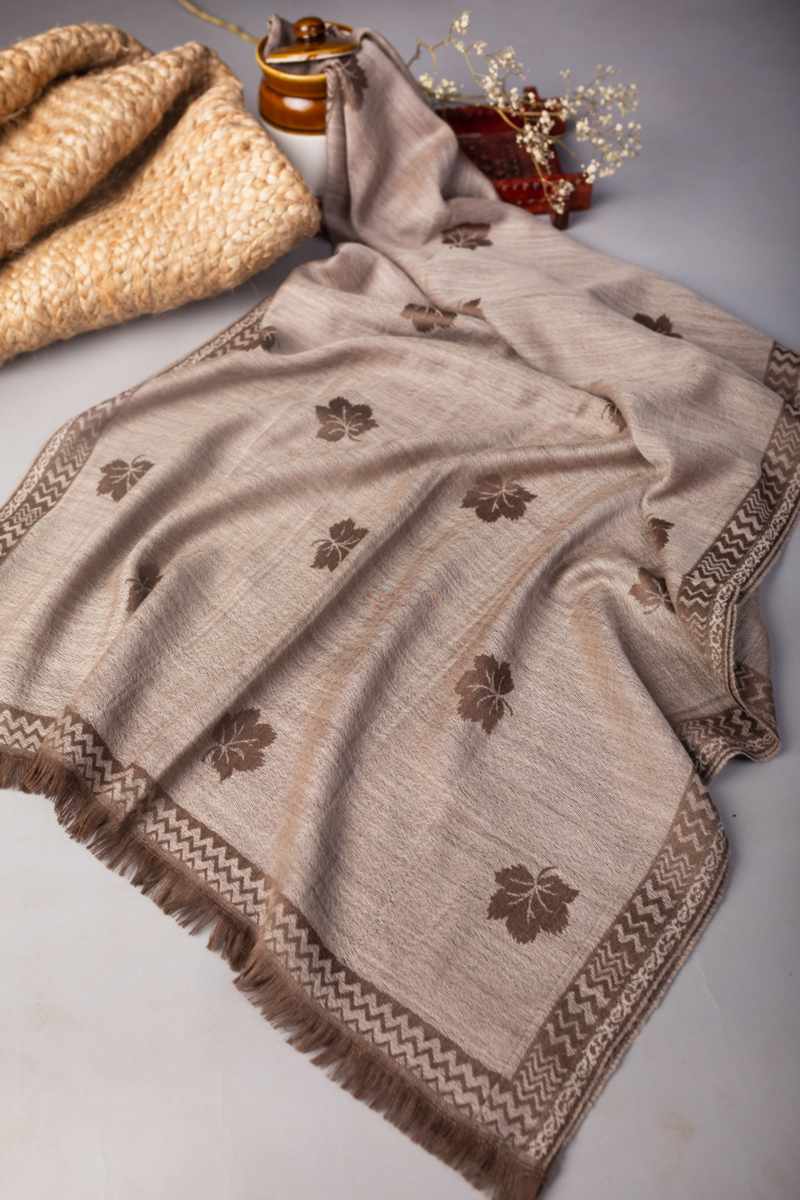 Image for Kusvaa Kusl73d Harshada Woolen Shawl Front New