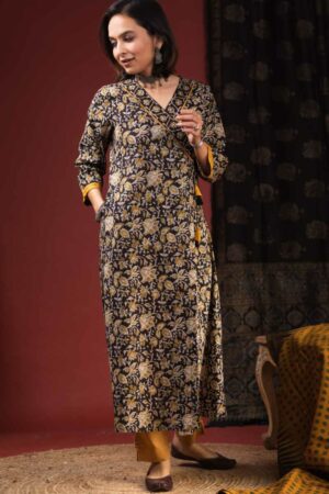 Image for Kusvaa Vcr167 Juhi Bock Print Angrakha Kurta Featured