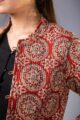 Image for Sj38 Meghna Quilted Full Sleeves Reversible Silk Jacket Closeup