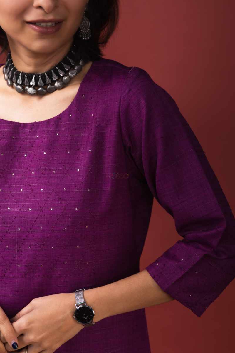 Image for Ws940 Shanta Mahi Silk Kurta Closeup