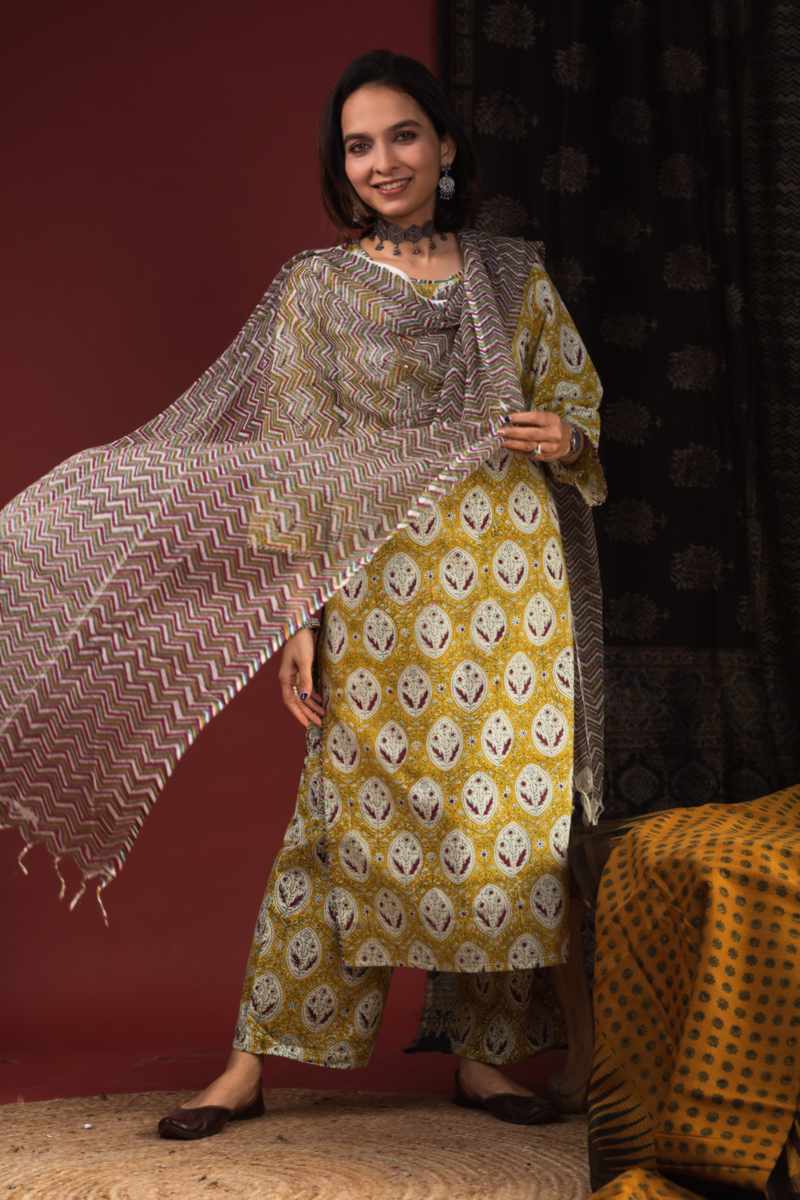 Image for Wsr358 Rati Block Print Complete Suit Set Front