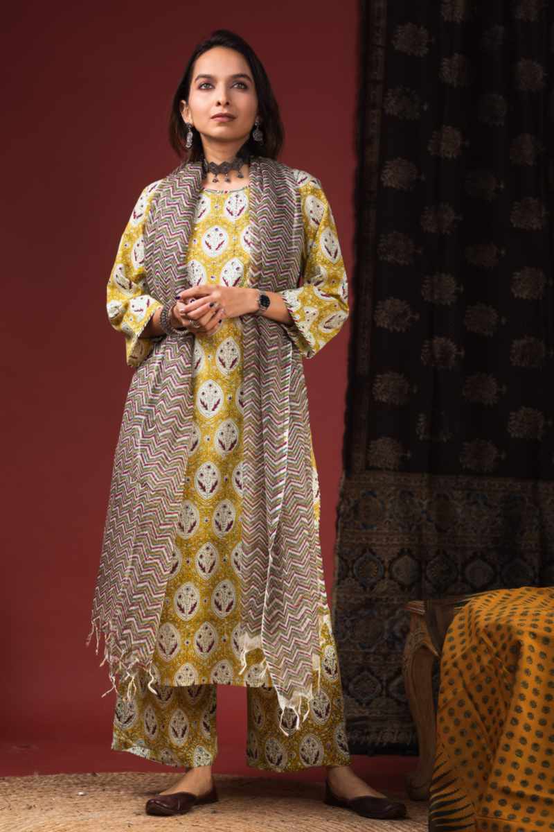 Image for Wsr358 Rati Block Print Complete Suit Set Side