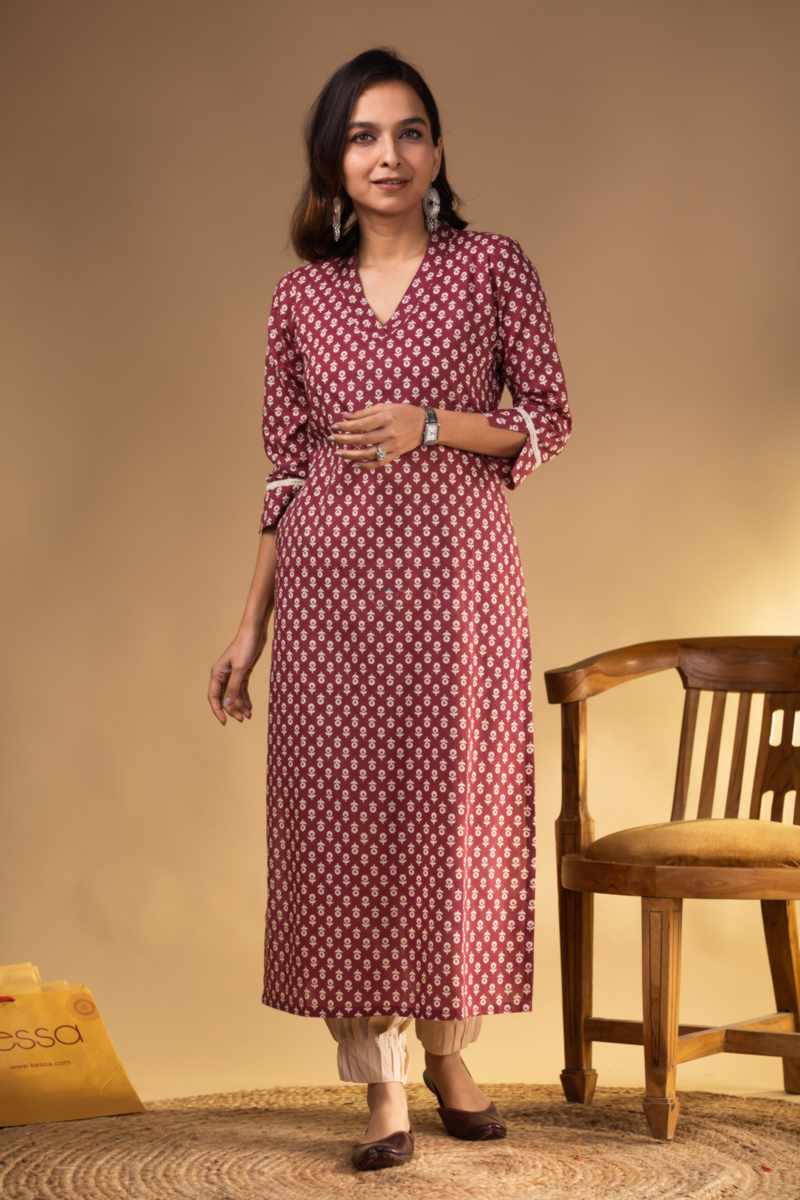 Image for Kusvaa De171 Pakhee Cotton Straight Fit Kurta Featured