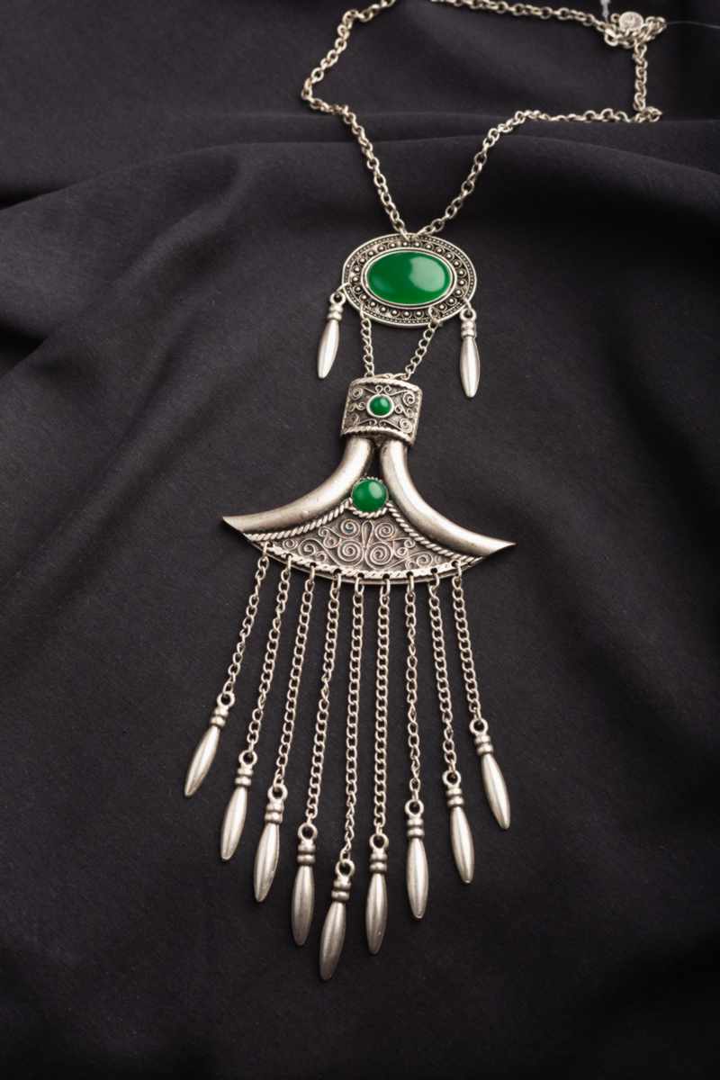 Image for Kusvaa Kpn67 Turkish Circular Pendant Green Stone Necklace Featured