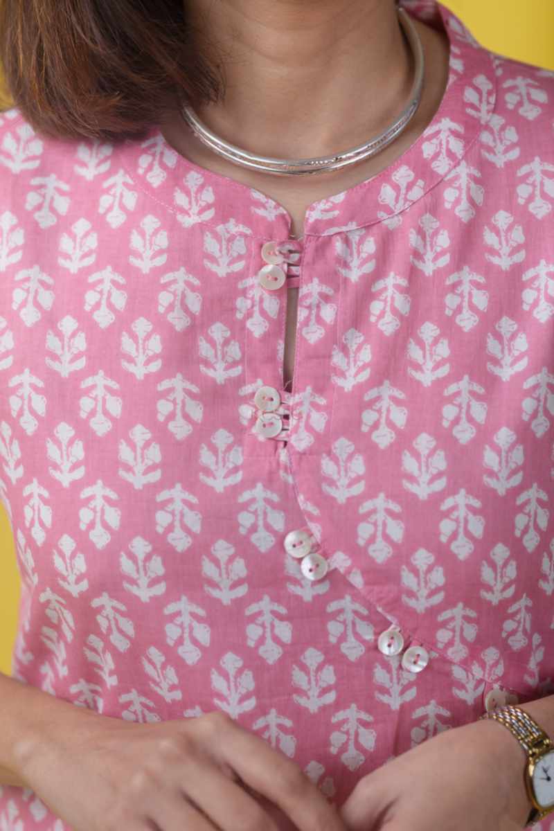 Image for Kusvaa Vcr132 Mohisha Cotton Straight Fit Kurta Closeup New
