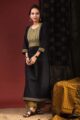 Image for Kusvaa Vcr169 Hanita Cotton Kurta Pant Set Side