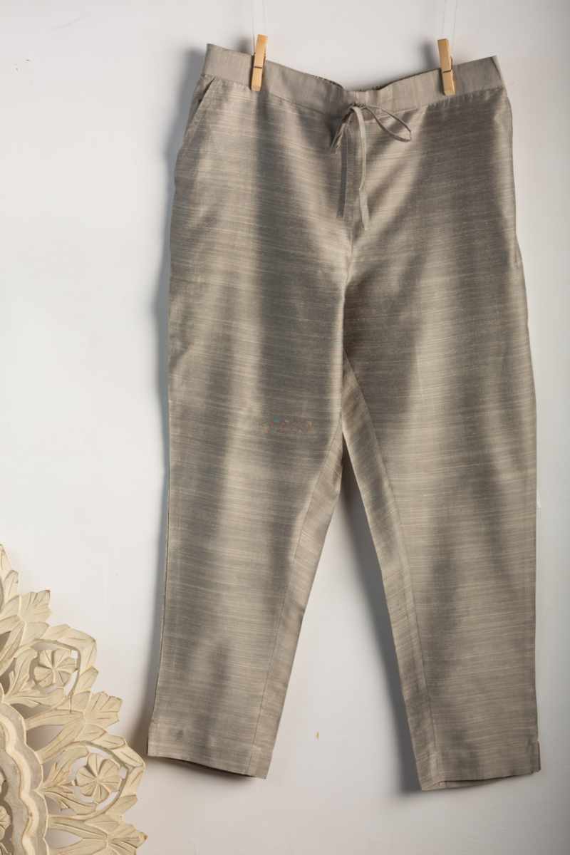 Image for Kusvaa Ws207p Cotton Silk Pants With Pocket Slaty Closeup 2 Latest