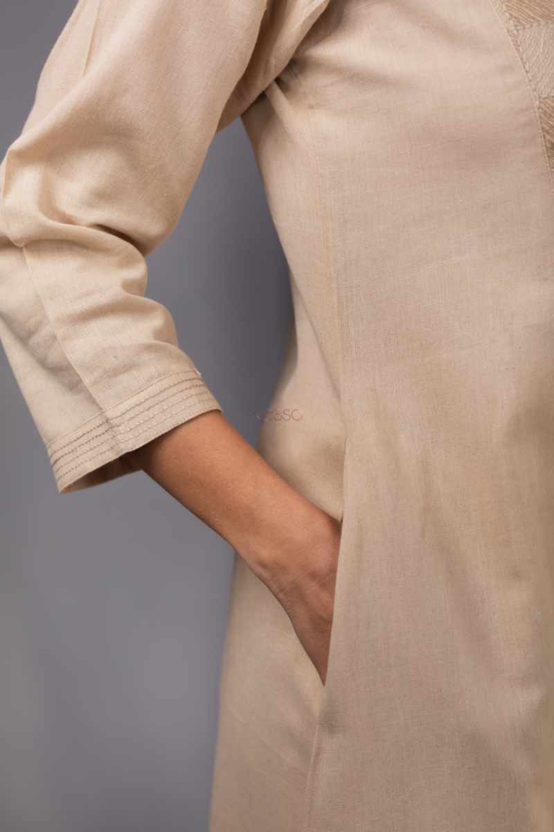Image for Kusvaa Ws952 Shruti Handloom A Line Kurta Closeup 2
