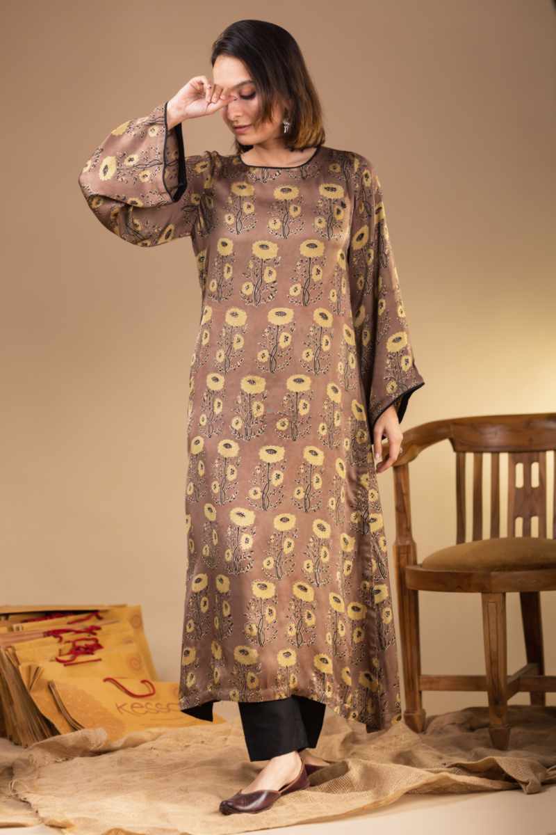 Image for Kusvaa Ws955 Somya Modal Straight Kurta Front