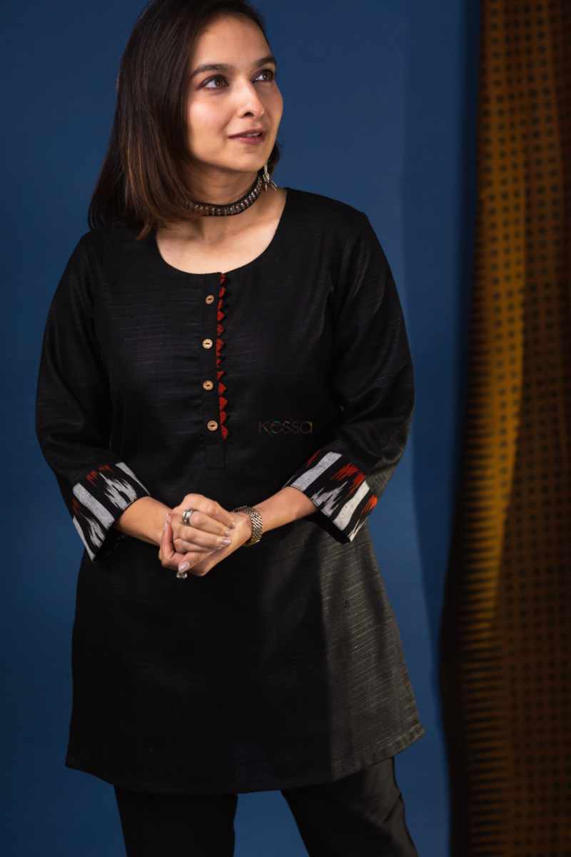 Image for Kusvaa Ws956 Uzma Mahi Silk Short Kurti Featured