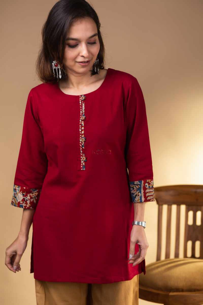 Image for Kusvaa Ws959 Tajanae South Cotton Short Kurti Featured New