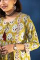 Image for Kusvaa Wsr366 Mahesa Cotton Short Kurti Closeup 2