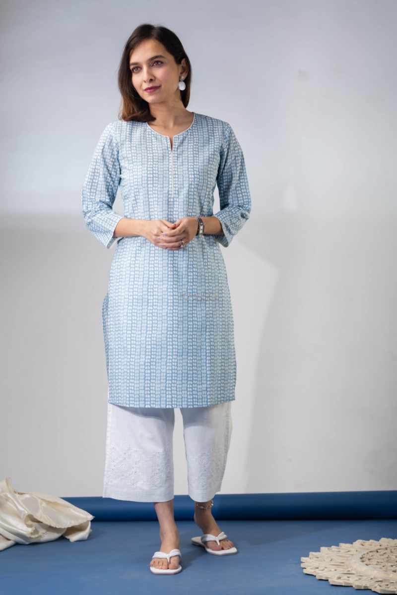Image for Kusvaa Taf101 Chaetalee Cotton Short Kurti Front