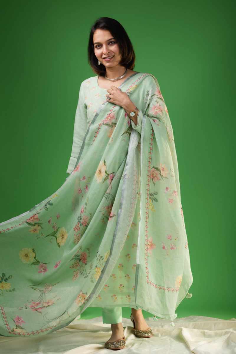Image for Kusvaa Ws937 Indeera Linen Kurta Dupatta Set Front