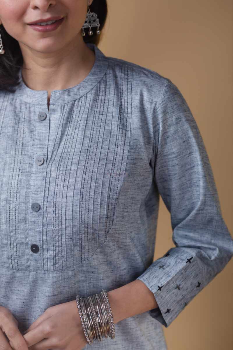 Image for Kusvaa Ws968 Akshiti Handloom Cotton Kurta Closeup