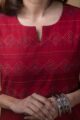 Image for Kusvaa Ws976 Aakiya Cotton Slub Kurta Pant Set Closeup 2