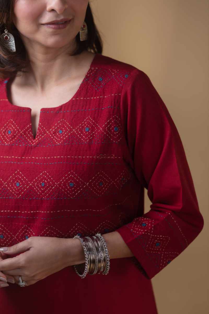 Image for Kusvaa Ws976 Aakiya Cotton Slub Kurta Pant Set Closeup