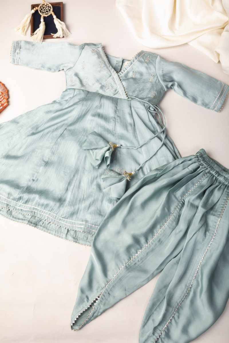 Image for Kusvaa Wsk60 Assa Girls Silk Dhoti Set Front
