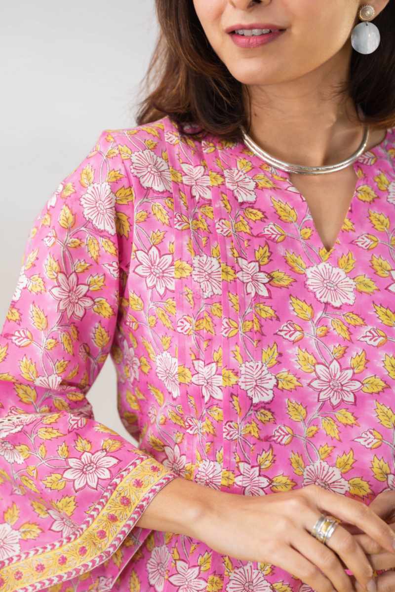 Image for Kusvaa Wsr312 Nithyan Cotton Short Kurti Closeup 2 New