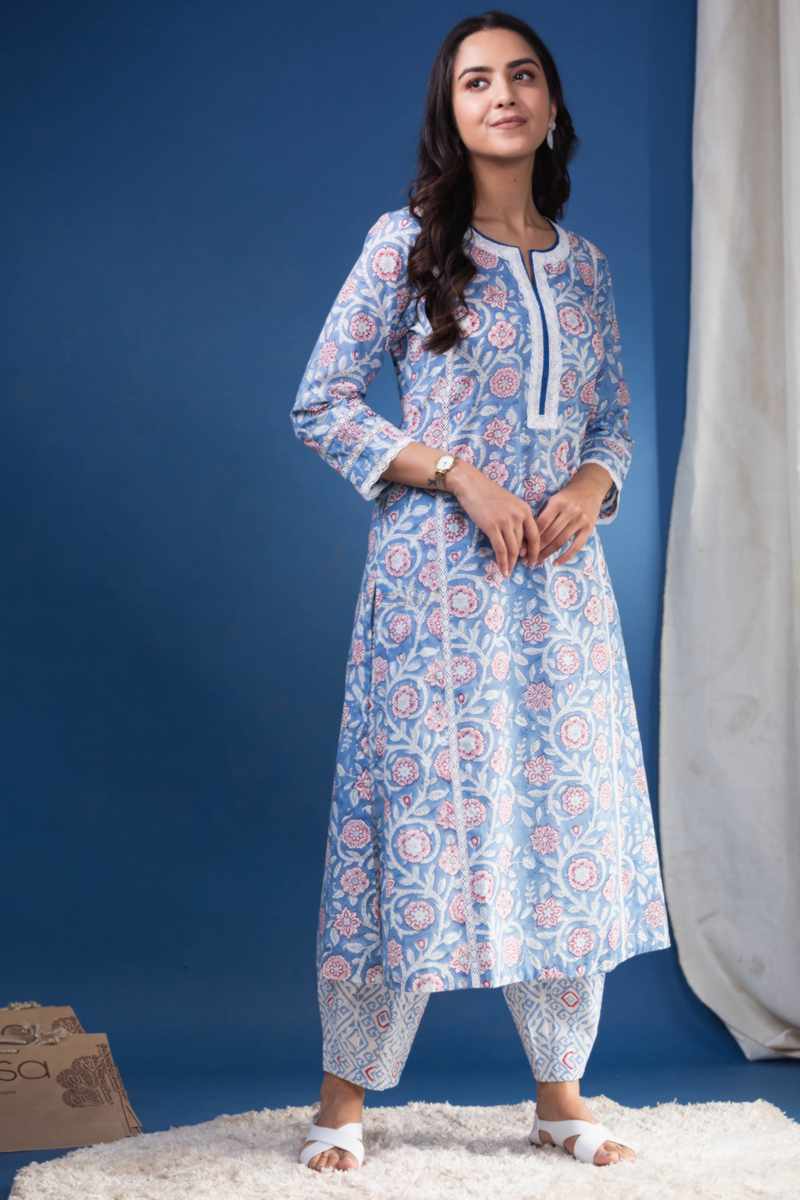Image for Kusvaa Avdaf210 Enakshi Cotton Handblock Kurta Pant Set Side