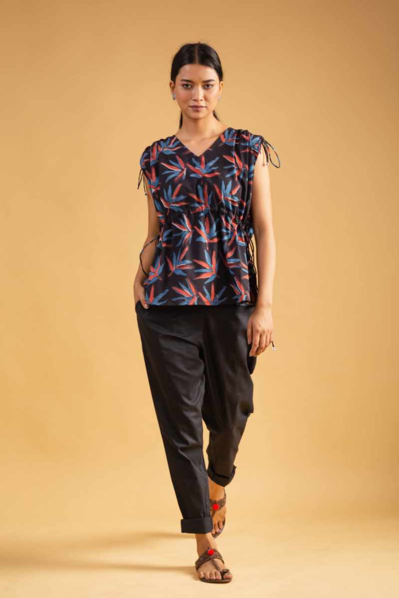Image for Kusvaa Bpr27 Pakhi Handblock Cotton Short Kurti Front