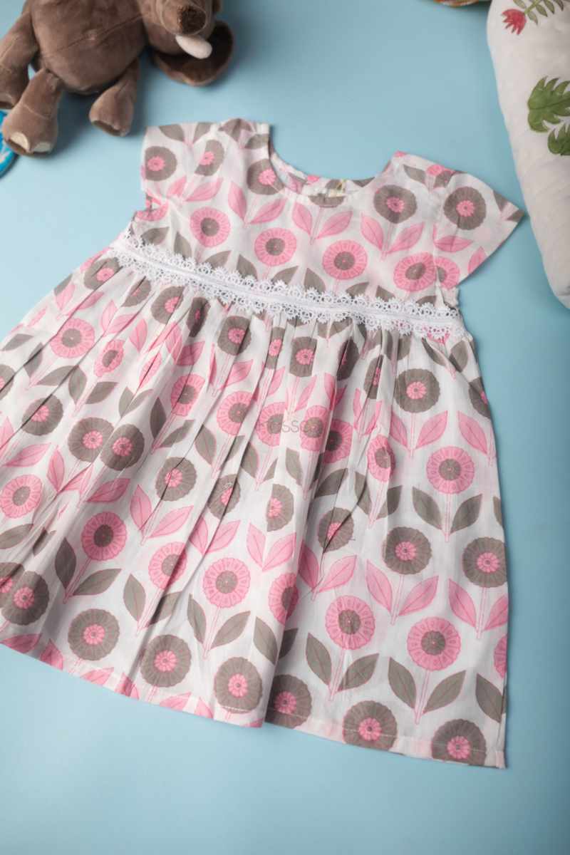 Image for Kusvaa Mbe44 Daitri Cotton Floral Print Frock Featured