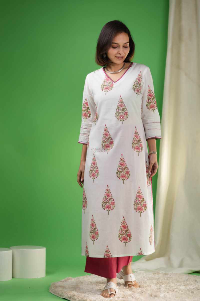 Image for Kusvaa Vcr176 Aamiya Cotton Straight Kurta Side