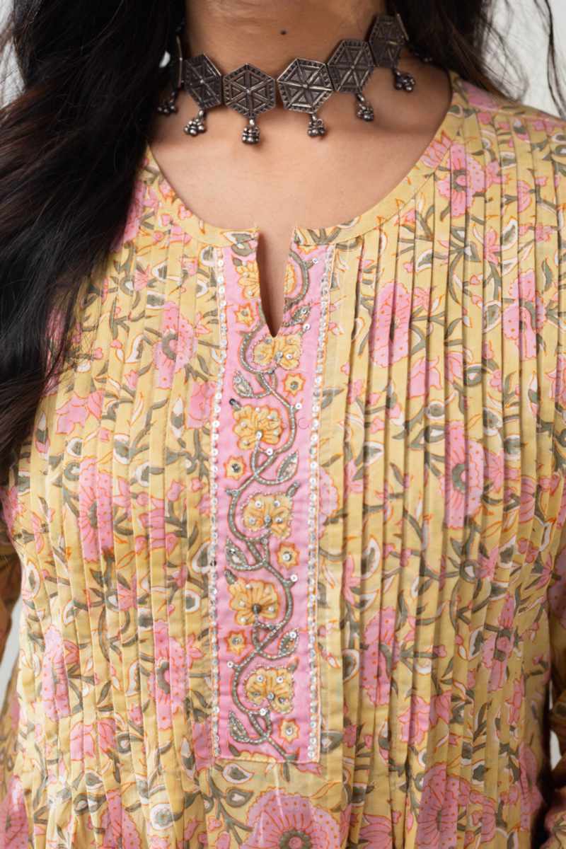 Image for Kusvaa Vcr182 Iti Cotton A Line Kurta Closeup