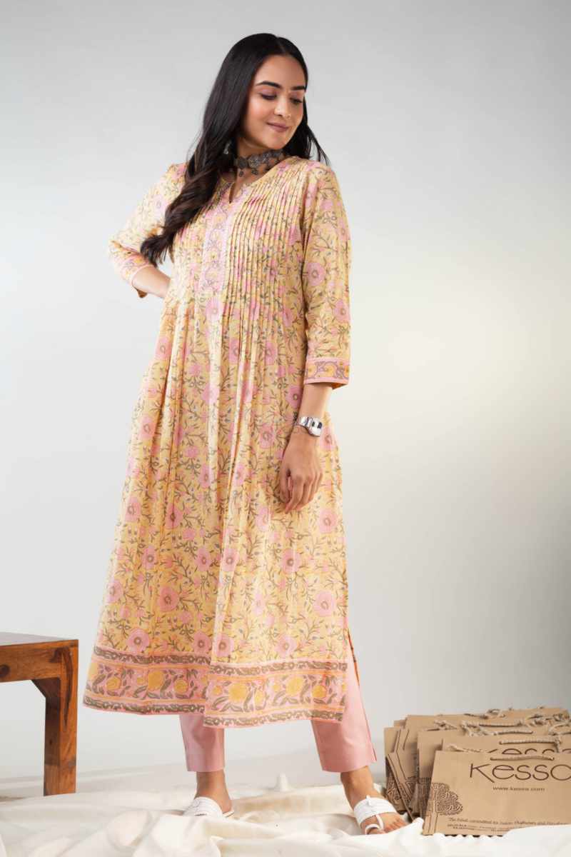 Image for Kusvaa Vcr182 Iti Cotton A Line Kurta Side