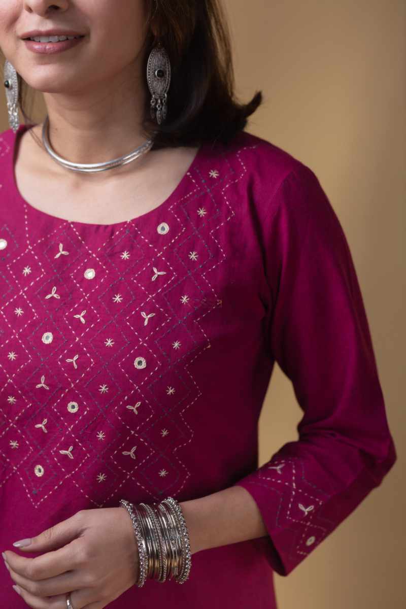 Image for Kusvaa Ws972 Divija South Cotton Straight Fit Kurta Closeup