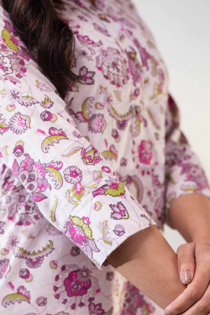 Image for Kusvaa Ws975 Nadia Cotton Straight Fit Kurta Closeup 2