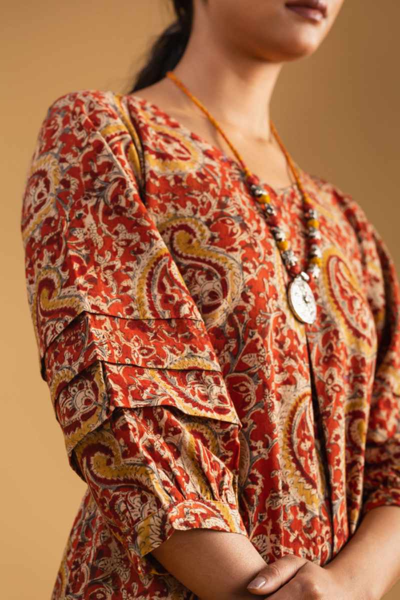 Image for Kusvaa Ws991 Kanishka Kalmkari Cotton Dress Closeup 2