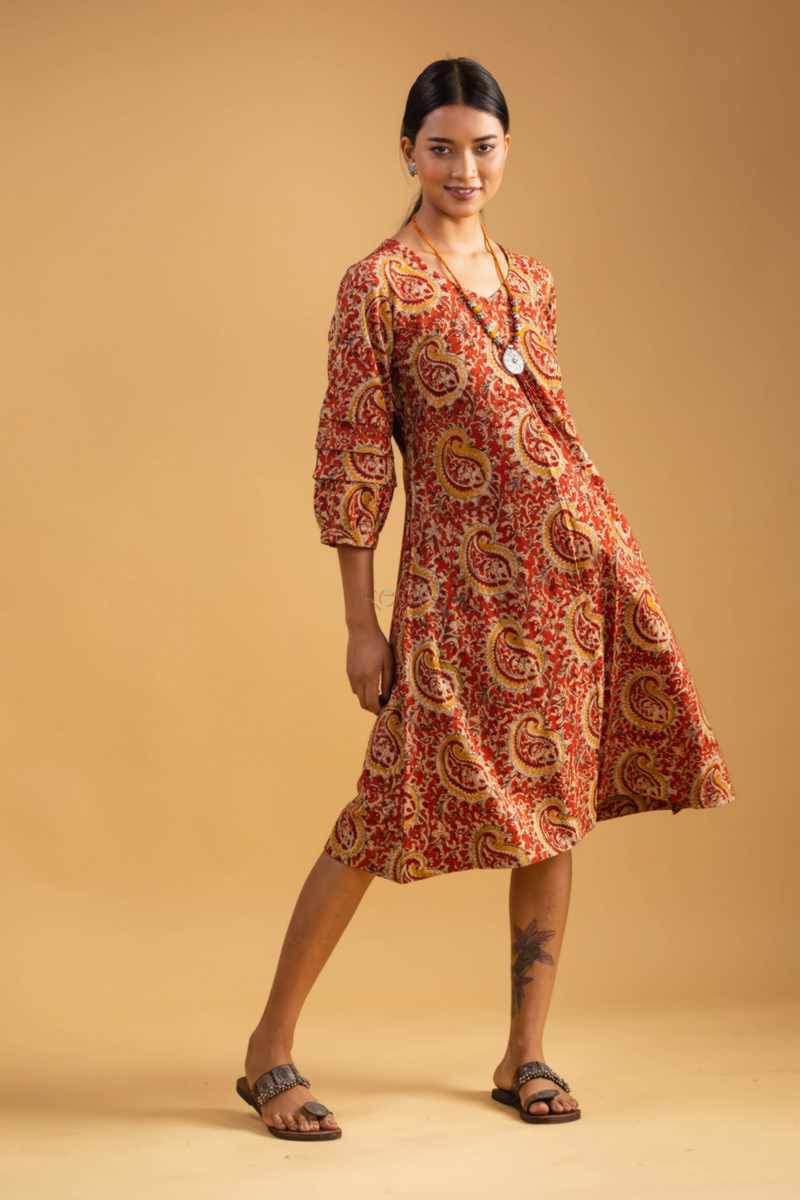 Image for Kusvaa Ws991 Kanishka Kalmkari Cotton Dress Side