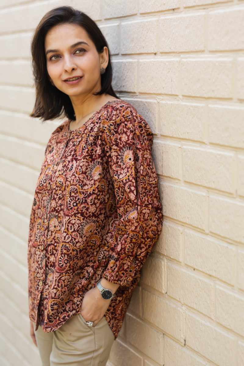 Image for Kusvaa Ws996 Avyaya Cotton Kalmkari Short Top Side
