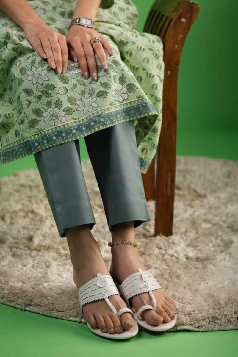 Image for Kusvaa Wsr370 Helly Cotton A Line Kurta Closeup 2