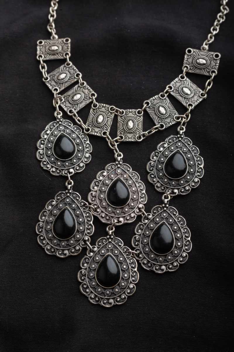 Image for Kusvaa Kpn55 Turkish Circular Multi Black Stone Chain Necklace Front