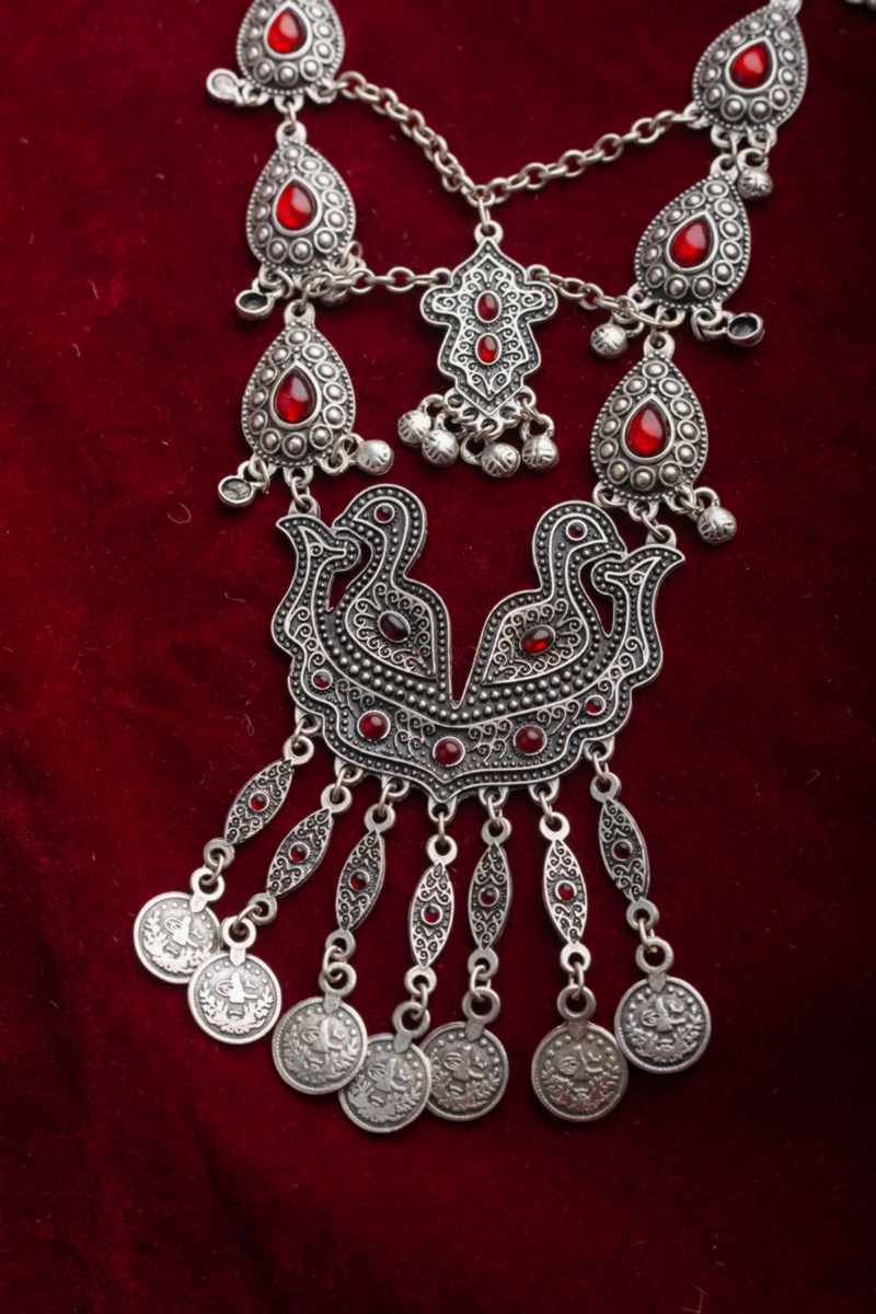 Image for Kusvaa Kpn74 Turkish Multi Red Stone Bird Necklace Front