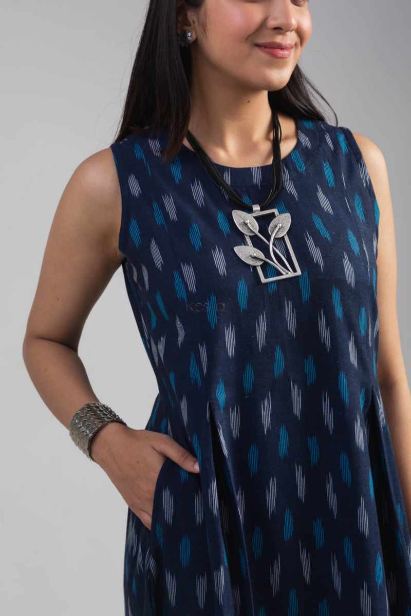 Image for Kusvaa Ws1014 Parnavi Ikkat A Line Dress Closeup