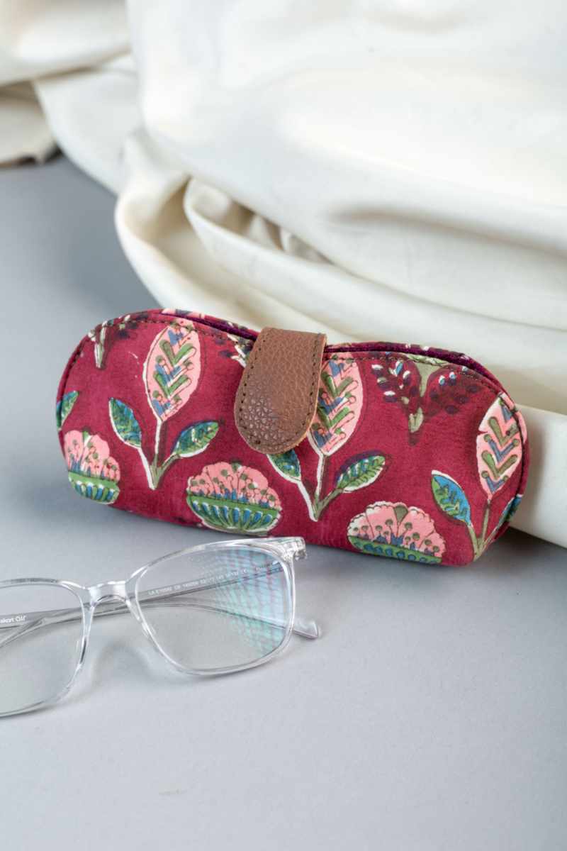 Image for Kusvaa Wsra89 Chashm E Baddoor Sunglass Spectacles Cover Featured