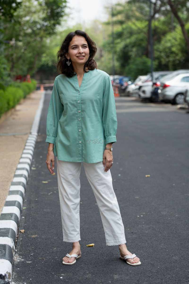 Image for Kusvaa Avdaf228 Anala Cotton Dobby Short Kurti Front